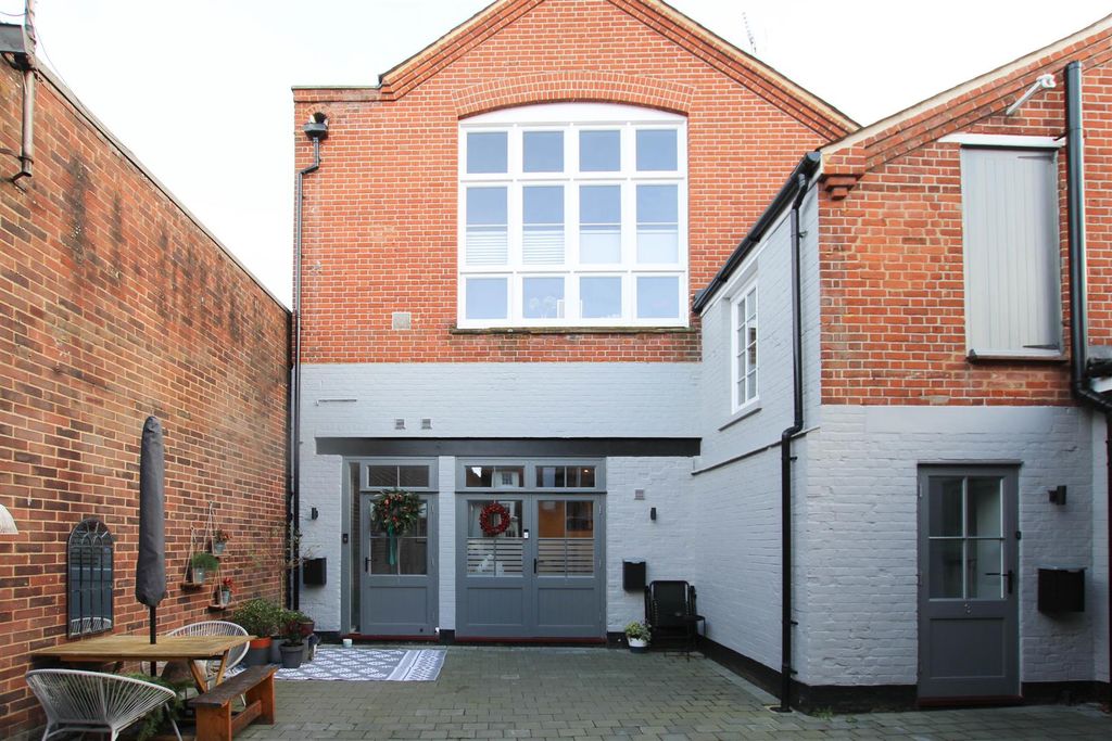 Property photo 1 of 9 Img_2637.Jpg