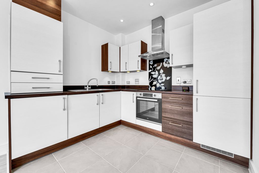 Property photo 2 of 9 Dsc08884