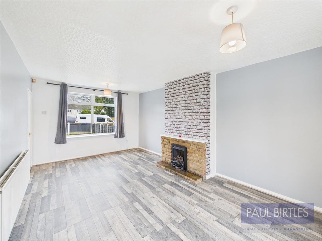 Property photo 3 of 22 Cam04378G0-Pr0249-Still019.Jpg