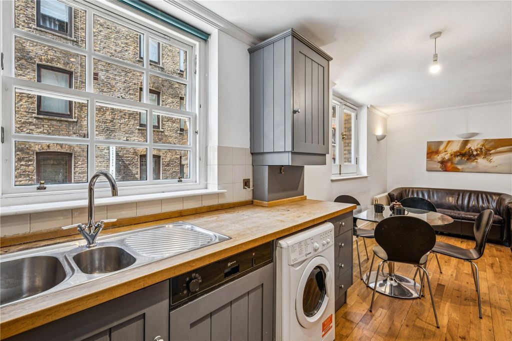 Property photo 3 of 13 Kitchen To Reception