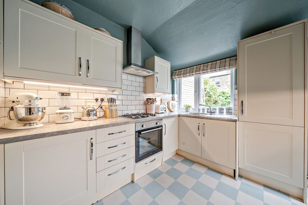 Property photo 3 of 15 1477380-4-6A2Bfa4...