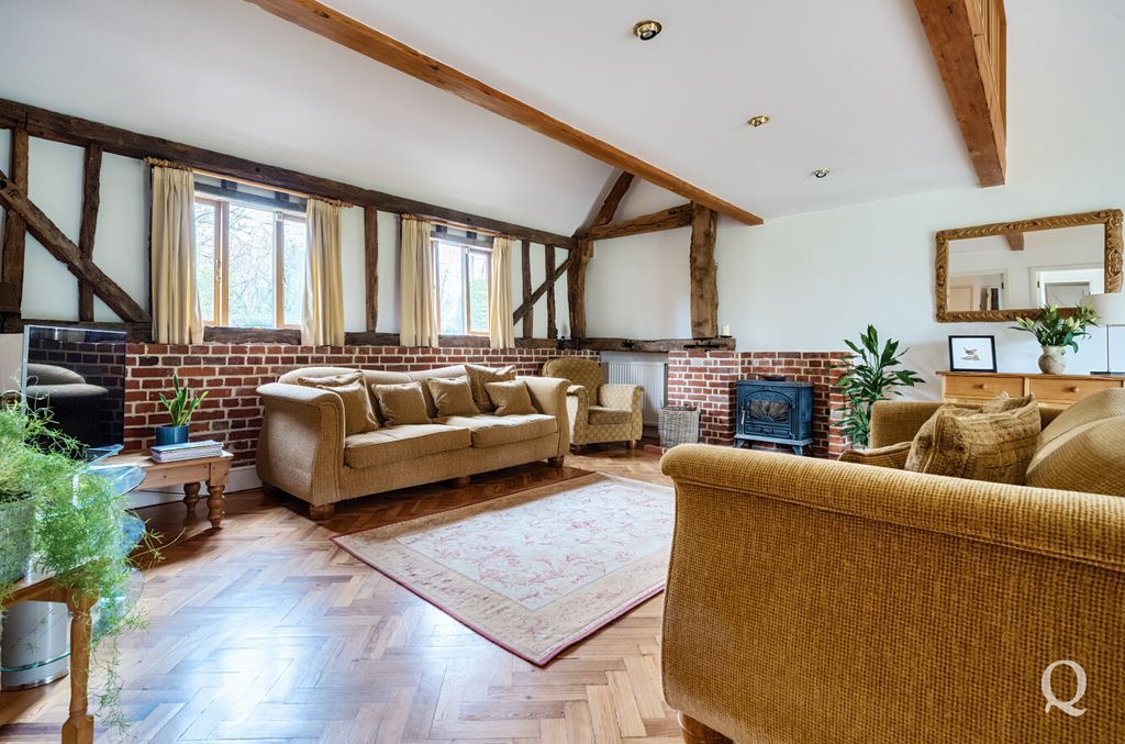 Property photo 3 of 44 F705c874-5d29-425...