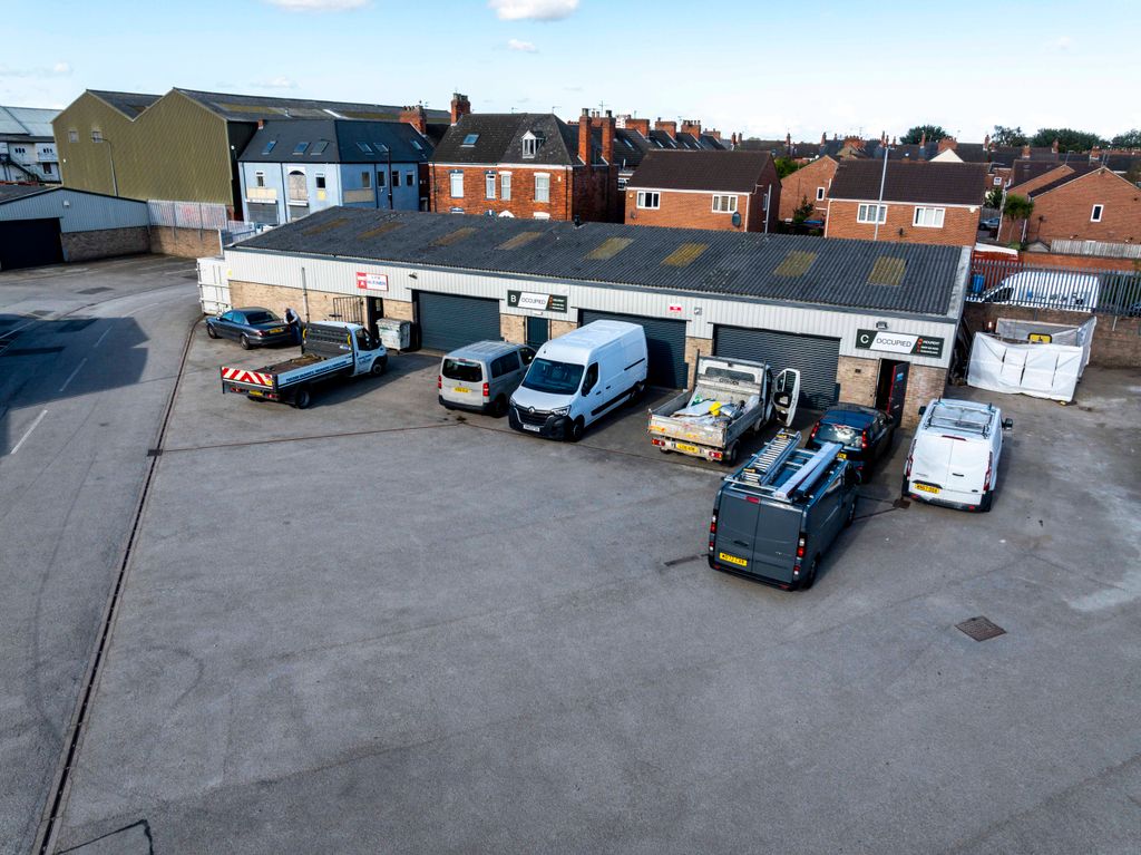 Property photo 2 of 6