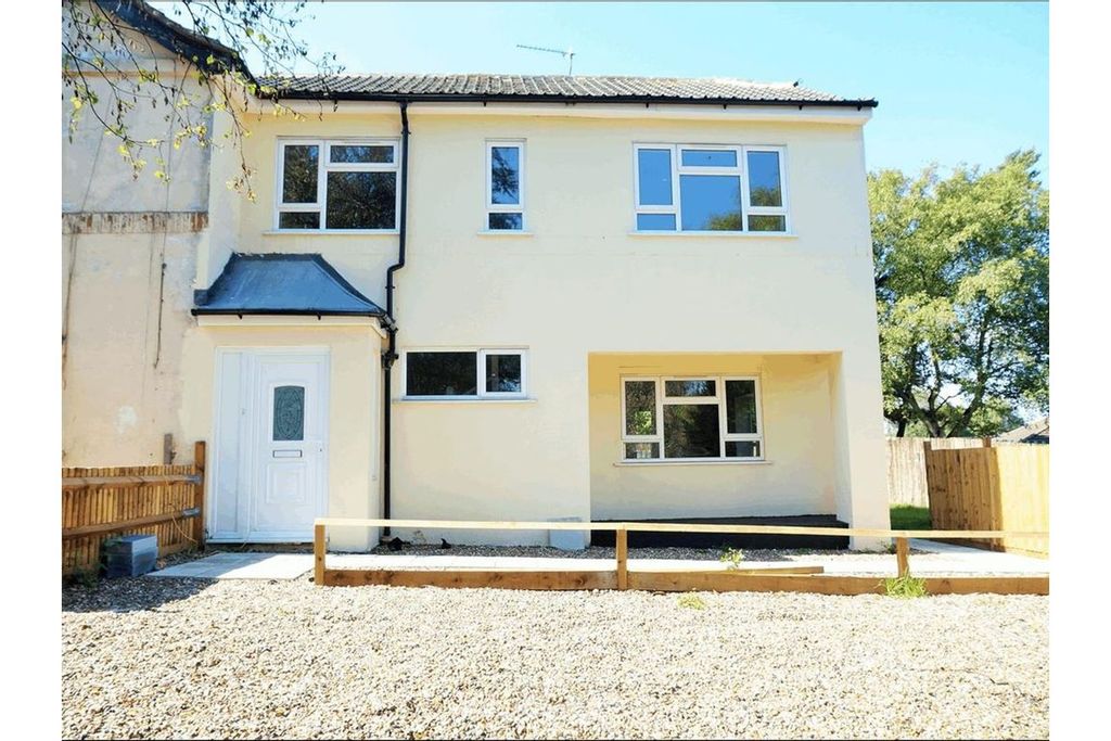 Property photo 1 of 16 Front View