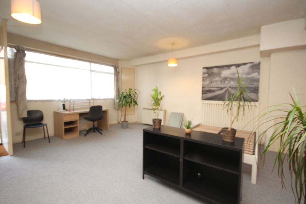 Property photo 2 of 7 Picture No. 03