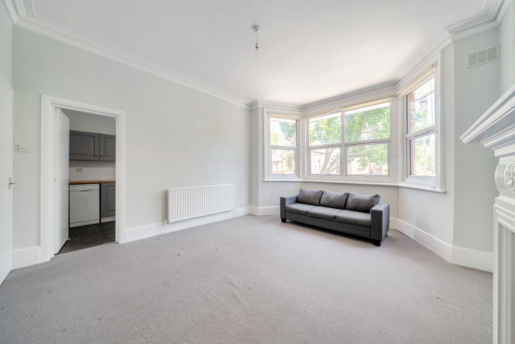 Property photo 1 of 12 1487199-7-6A46813...