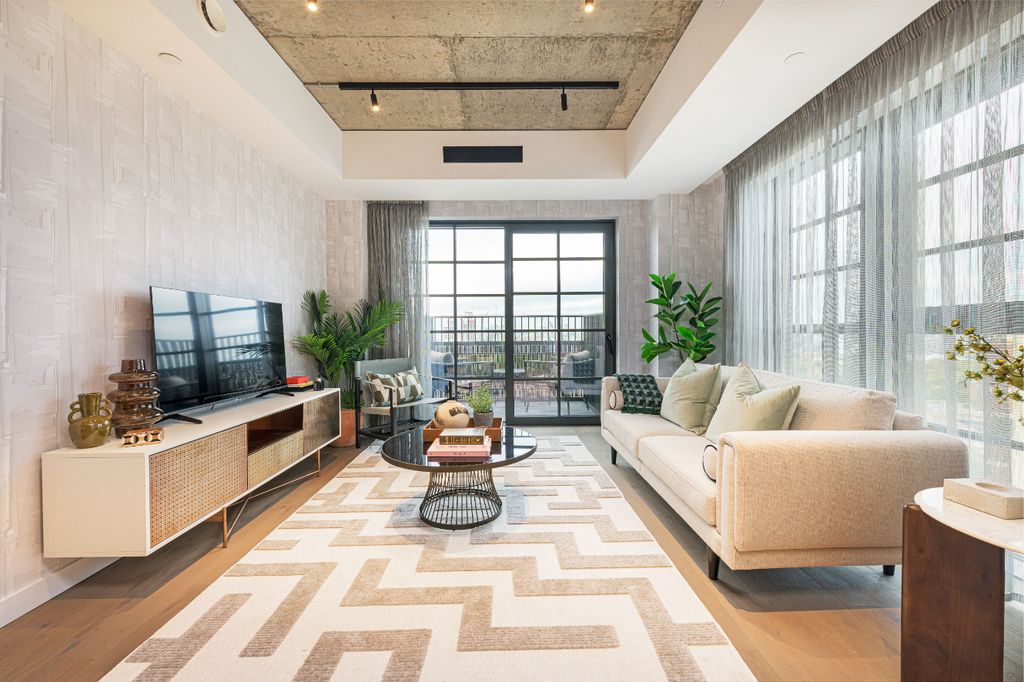 Property photo 1 of 27 20250918_Canada Water_The Founding_Apartment1501_003.Jpg