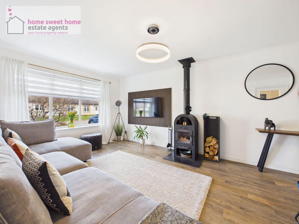 Property photo 2 of 49