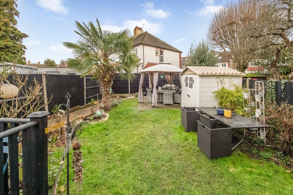 Property photo 3 of 22