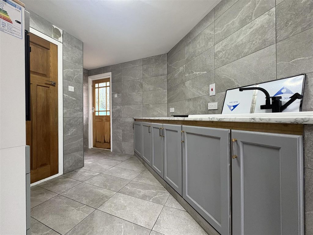 Property photo 3 of 12 Image00003.Jpeg