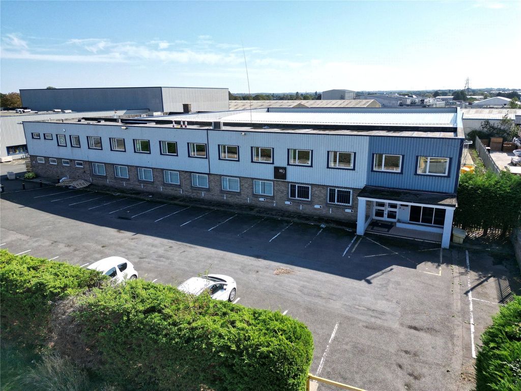 Property photo 2 of 12 Picture No. 37