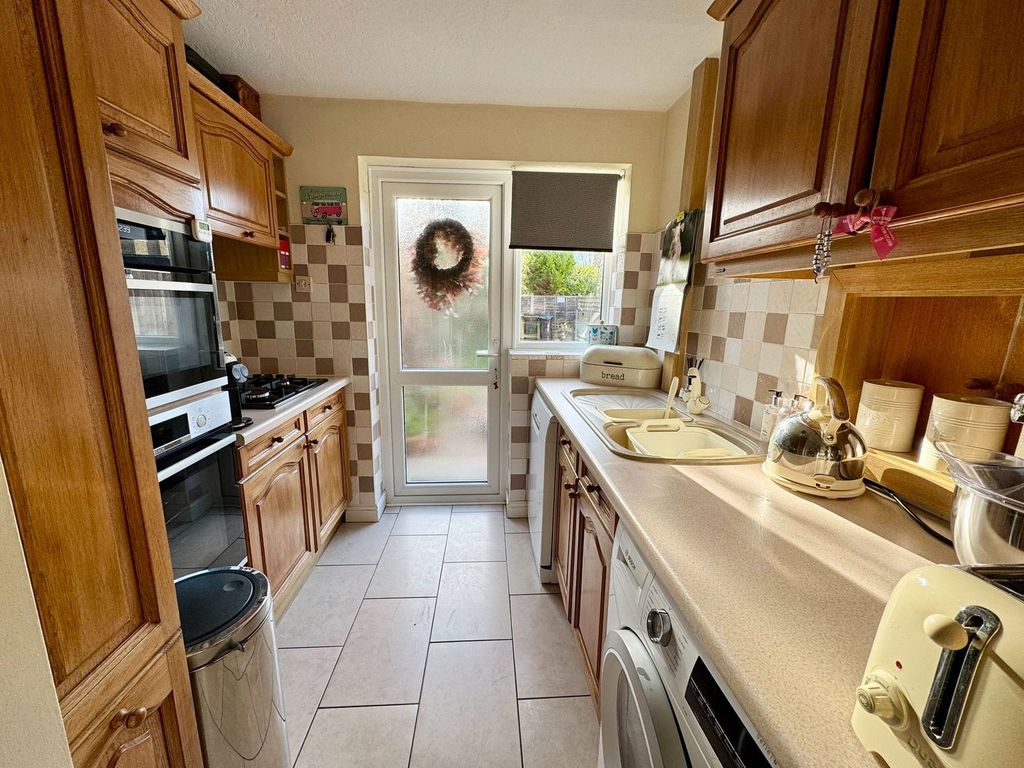 Property photo 2 of 15