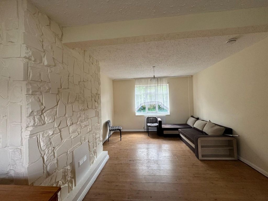 Property photo 1 of 16 03.Jpg