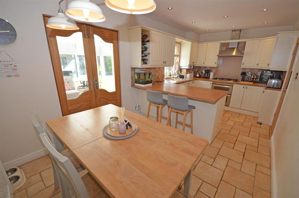 Property photo 3 of 35 01B.Jpg