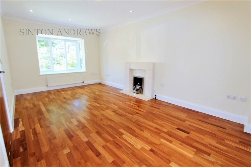 Property photo 2 of 15 Photo 13