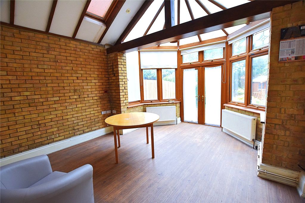 Property photo 1 of 14 Picture No. 11