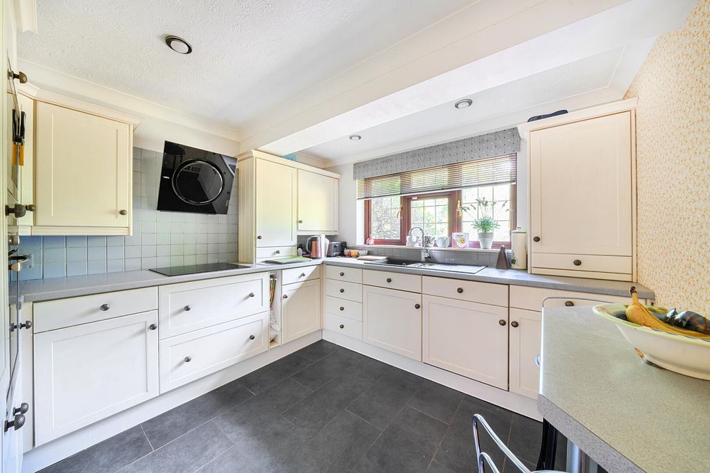 Property photo 2 of 19 1488454 (12).Jpg