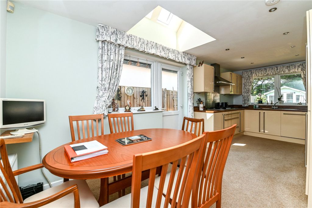 Property photo 2 of 18 Picture No. 03