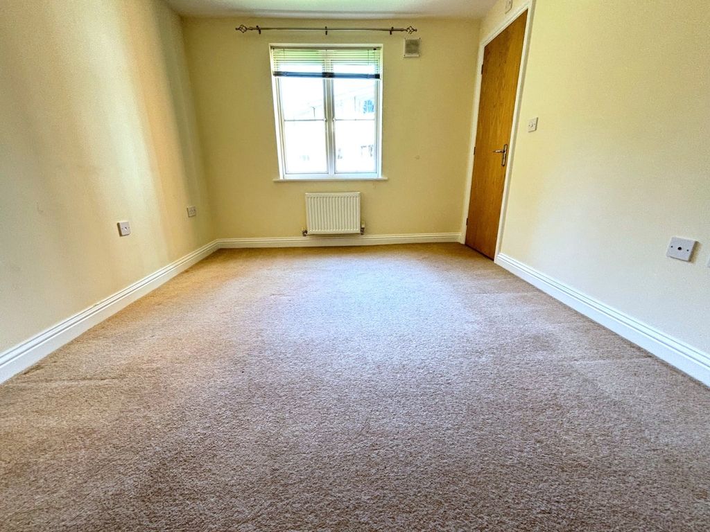 Property photo 3 of 6 Picture 3