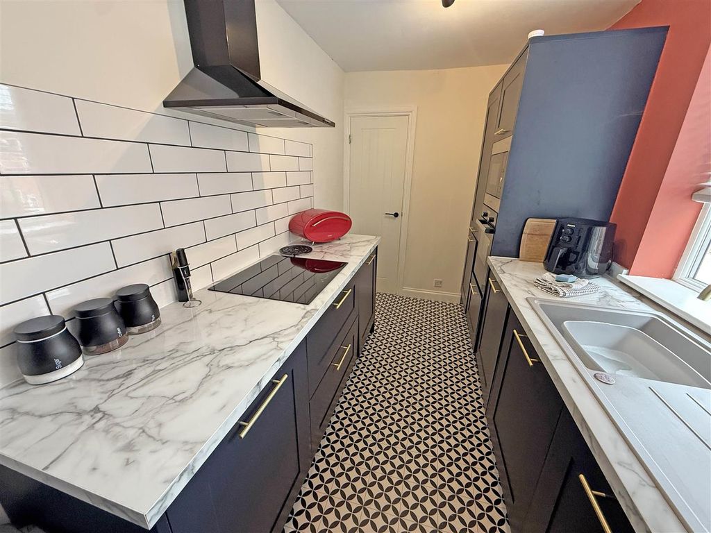 Property photo 3 of 13 Kitchen A2.Jpg