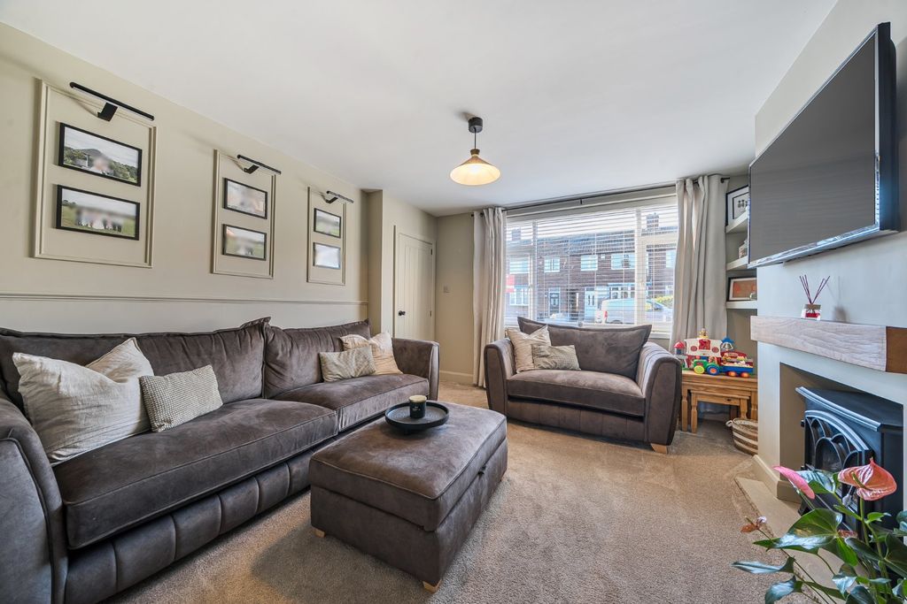 Property photo 3 of 13 Picture No. 18