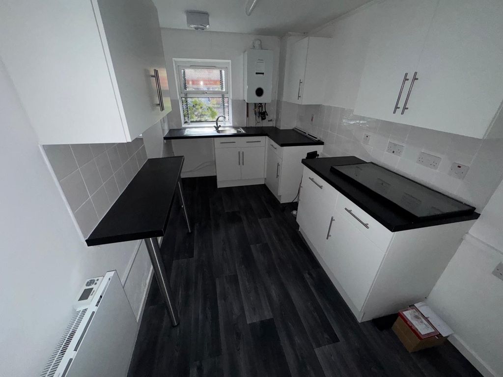 Property photo 1 of 10 Image