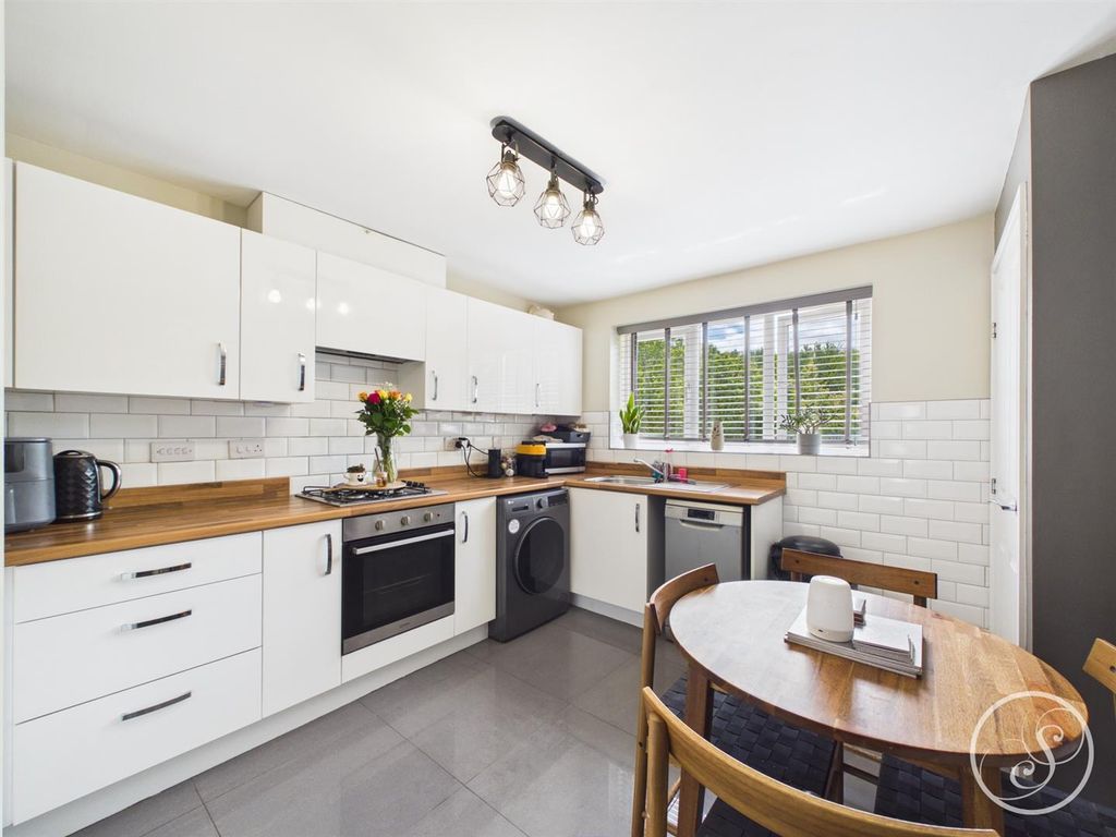 Property photo 2 of 12 Kitchen/Diner