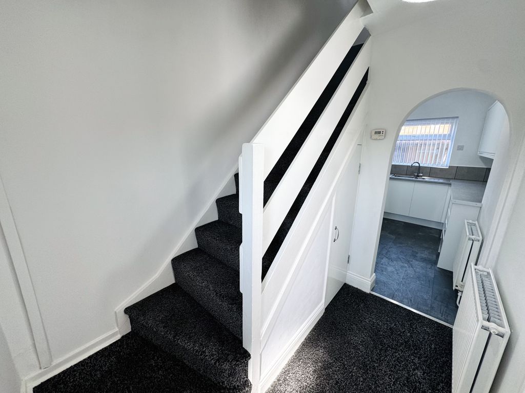 Property photo 2 of 10 Img_5147
