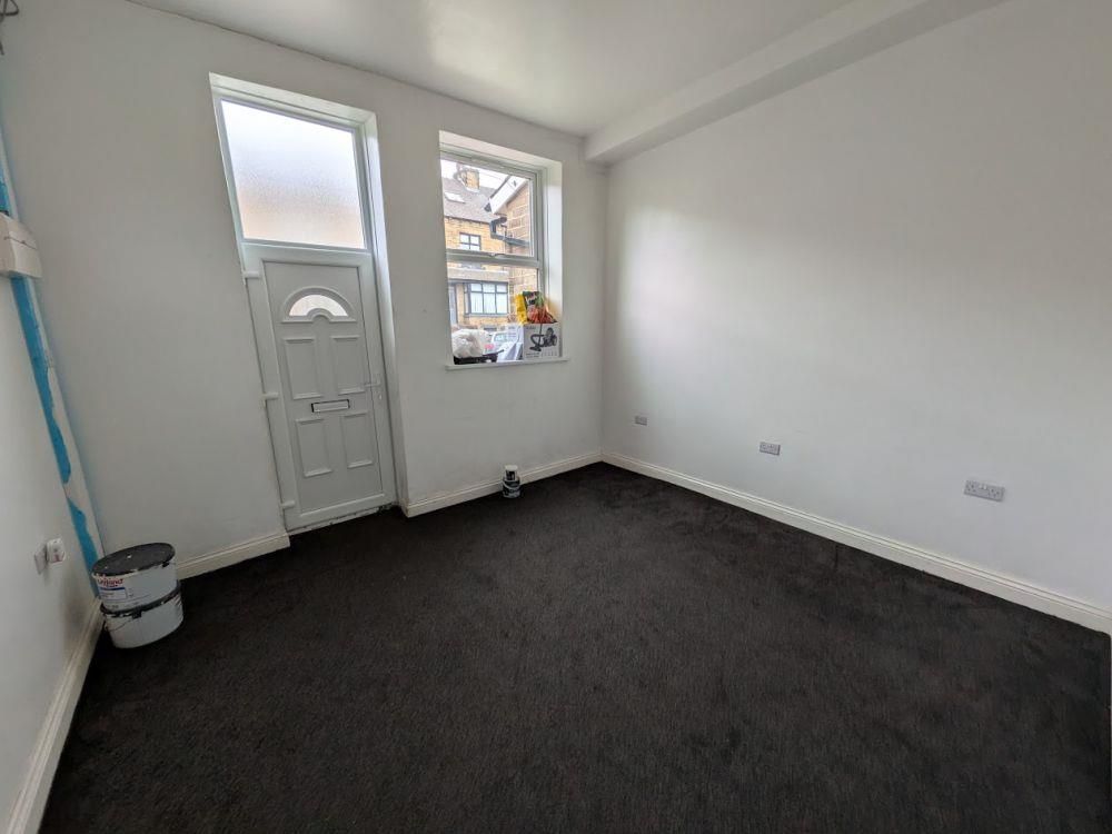 Property photo 2 of 10 2_.Jpg