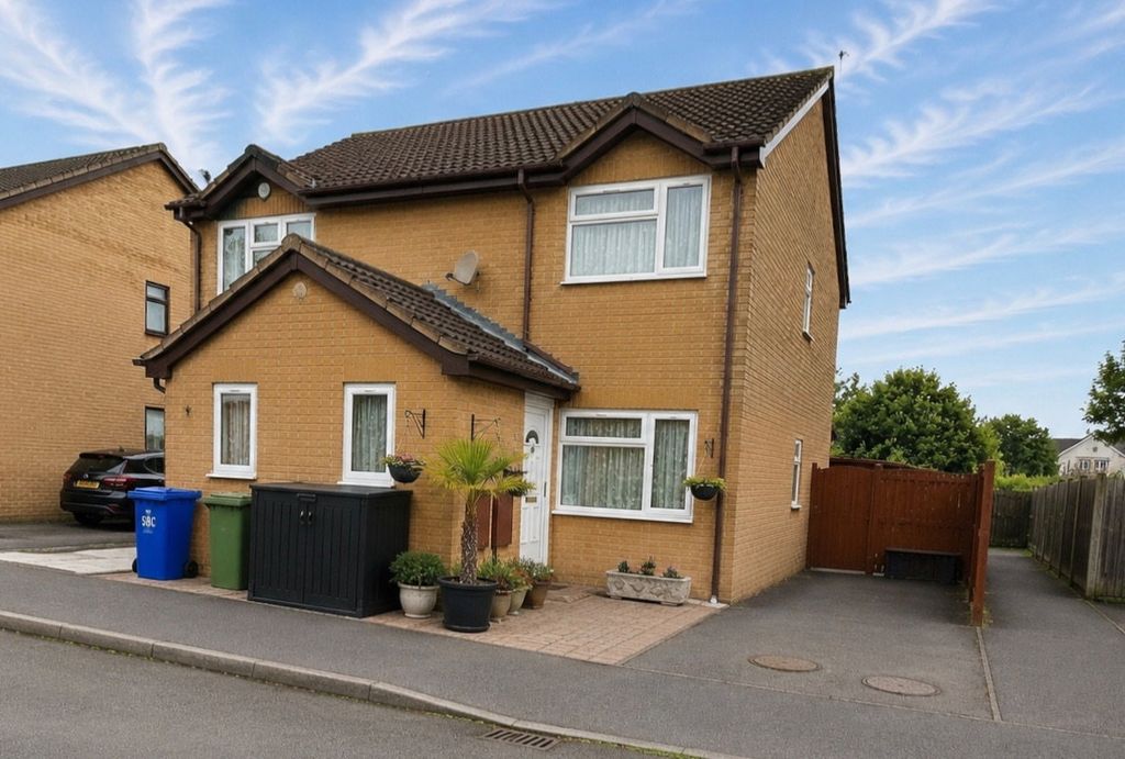 Property photo 1 of 14