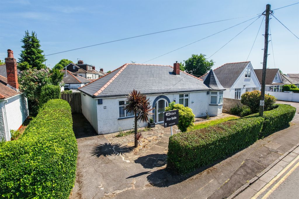 Property photo 1 of 24