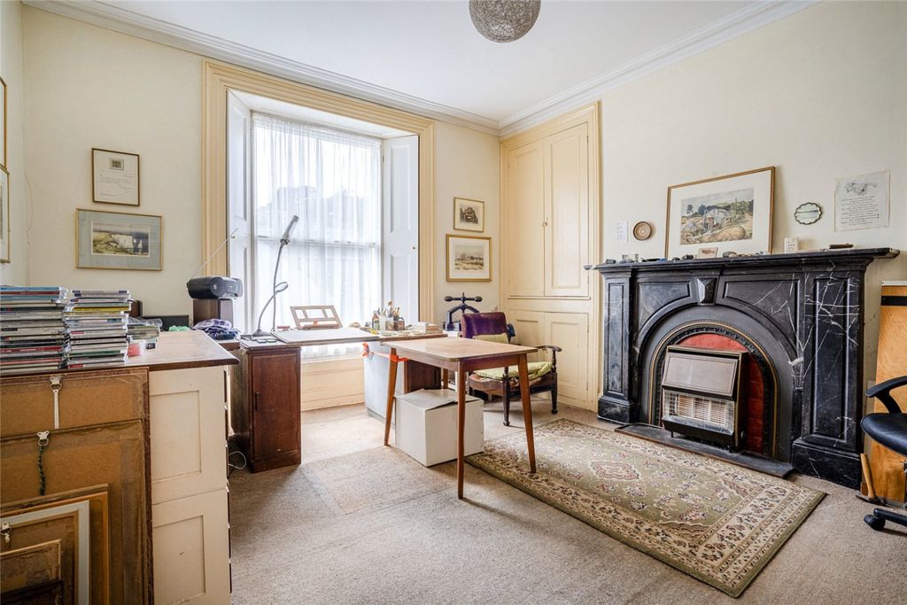 Property photo 3 of 10 4761212