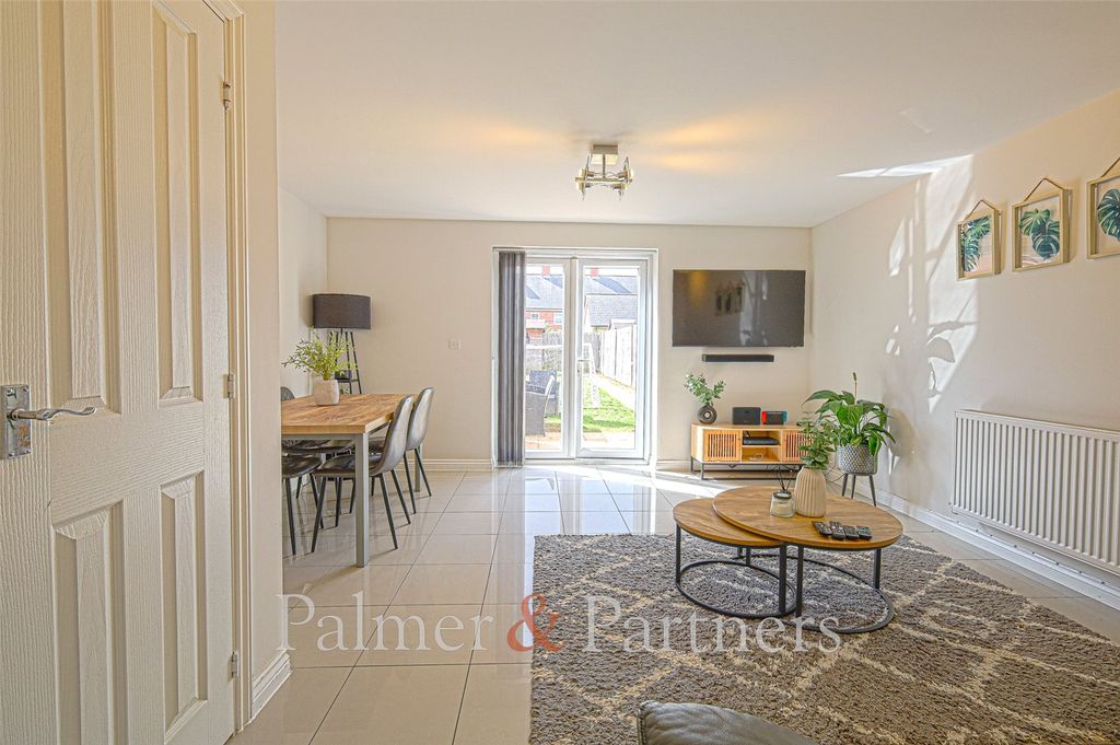 Property photo 2 of 13 Reception Room