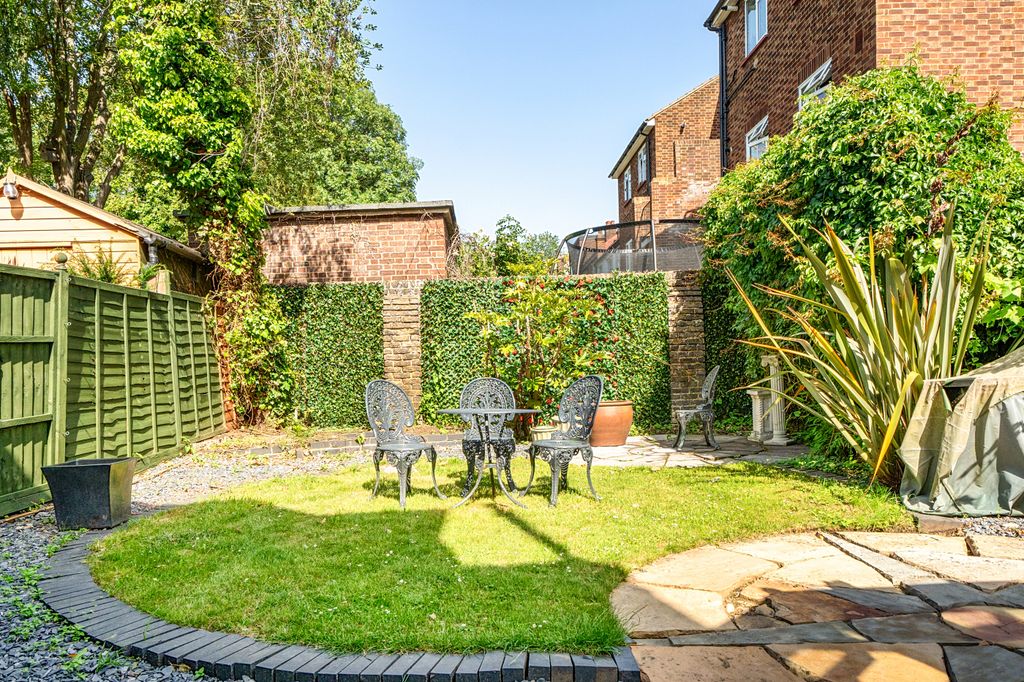 Property photo 3 of 30 Picture No. 29