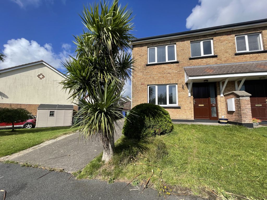 Property photo 1 of 20