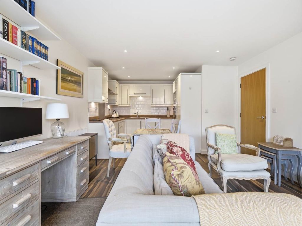 Property photo 2 of 16 Img_0645