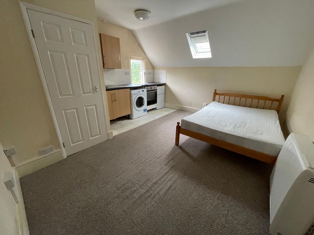 Property photo 1 of 4