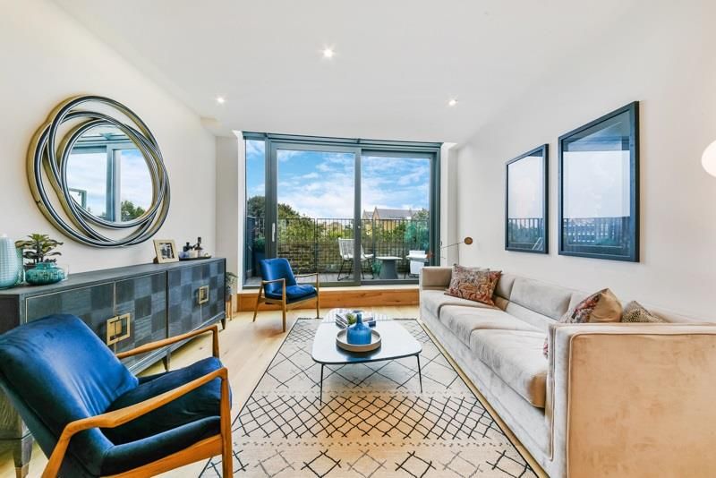 Property photo 1 of 14 Image