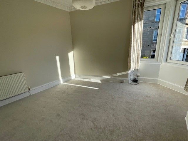 Property photo 3 of 10 Photo 3