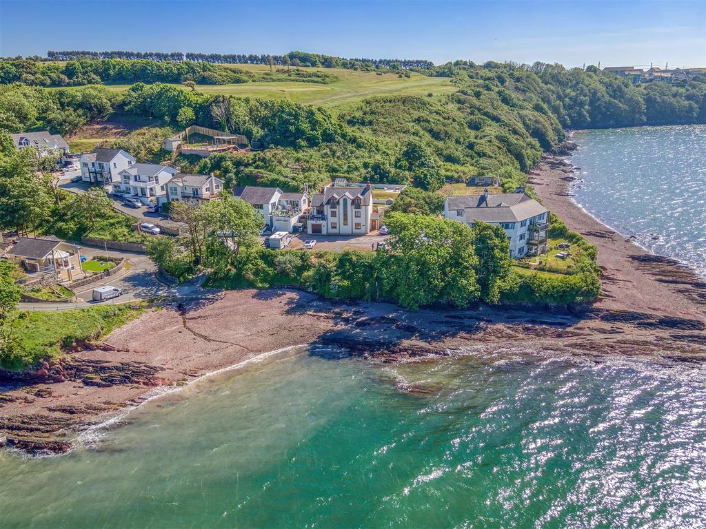 Property photo 3 of 68 Dji_0635_Hdr.Jpg