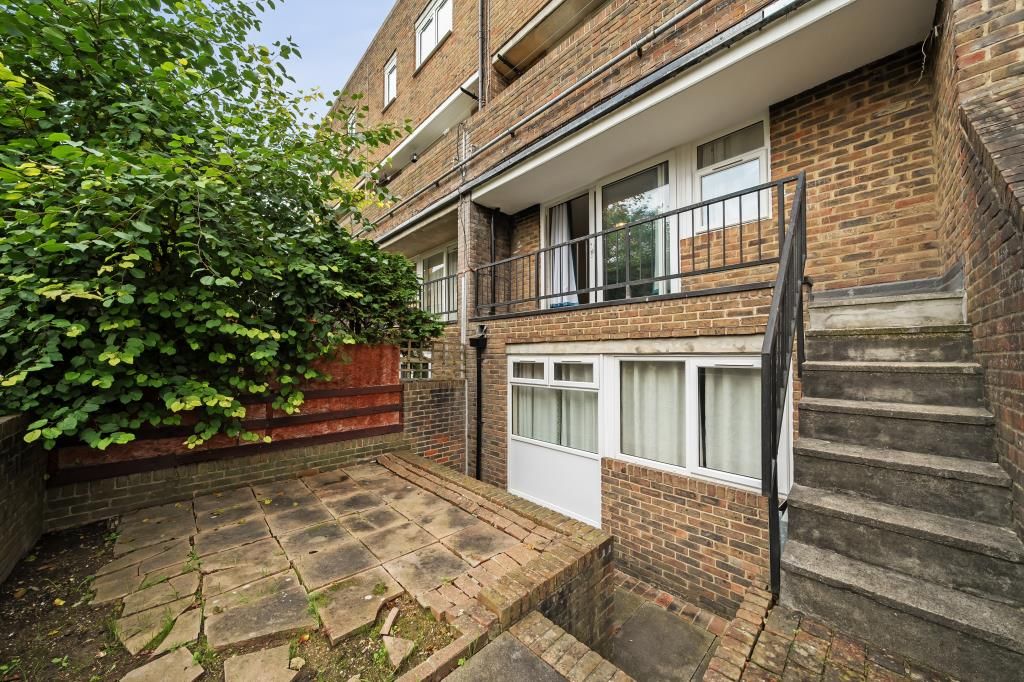 Property photo 3 of 12 External Grounds