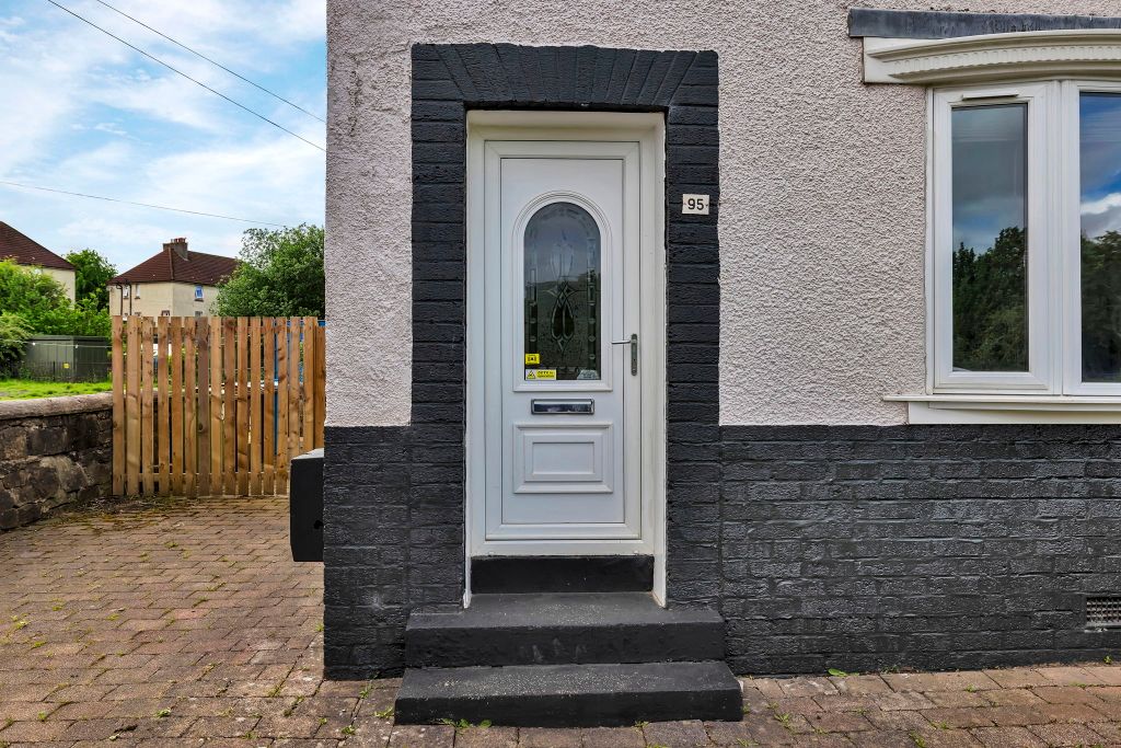 Property photo 2 of 29 1