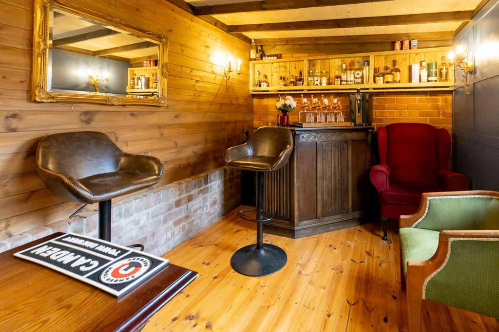 Property photo 3 of 19 Thornaby-26