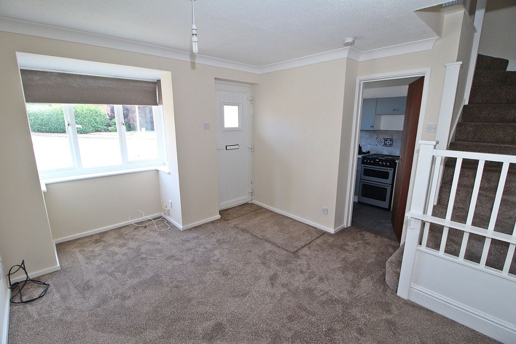 Property photo 3 of 8 5172847