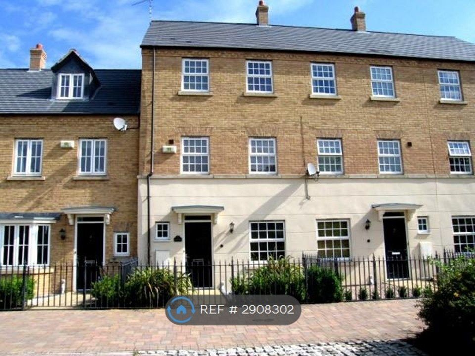 Property photo 1 of 26 Frontage