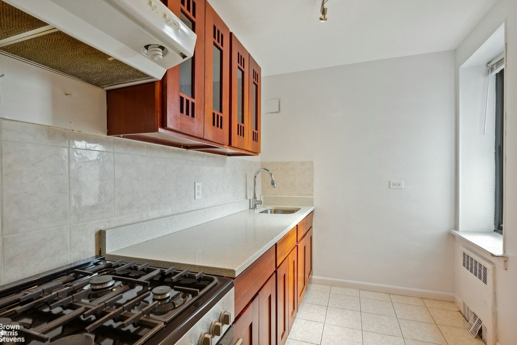 Property photo 2 of 5 <Alttext/>