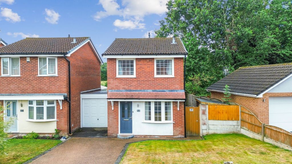 Property photo 1 of 26