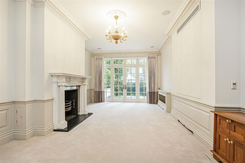 Property photo 1 of 23 Property Photo