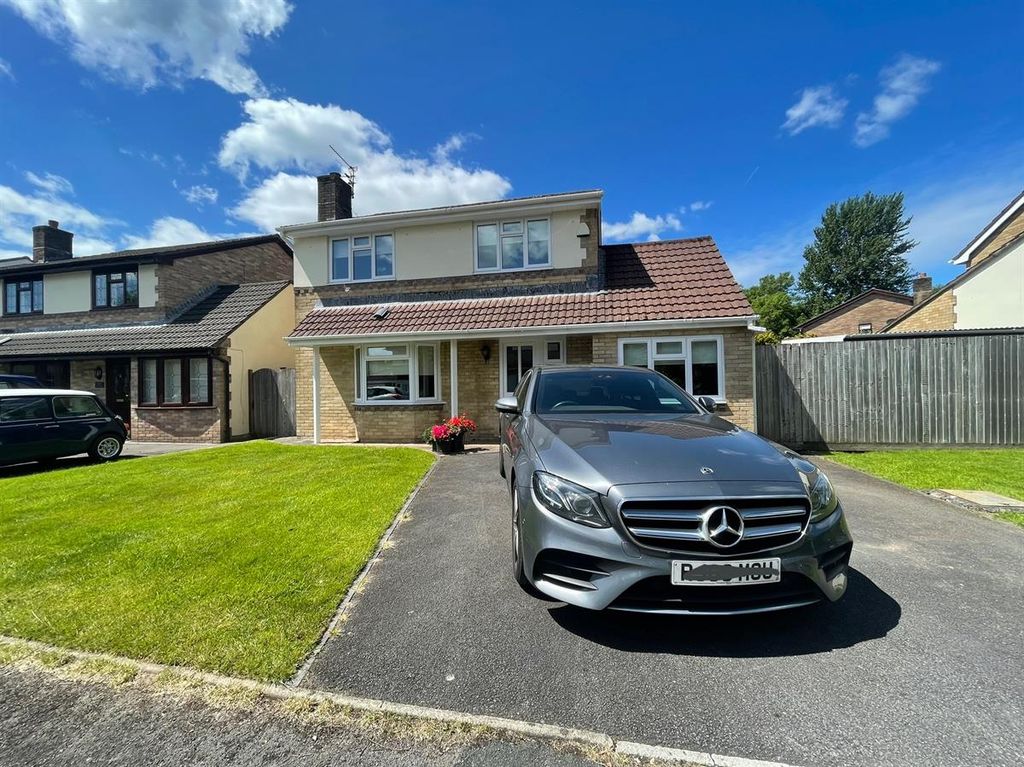 Property photo 1 of 24