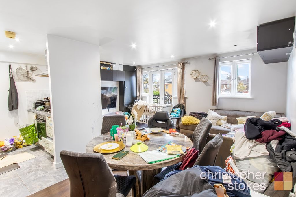 Property photo 3 of 14 4547705